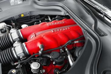Ferrari California — photo 42