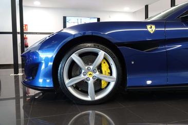 Ferrari Portofino — photo 21