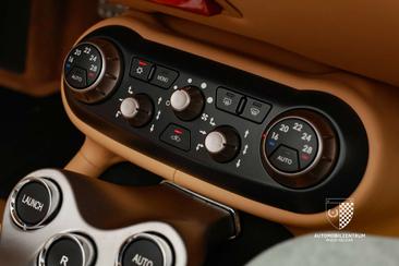 Ferrari California — photo 20