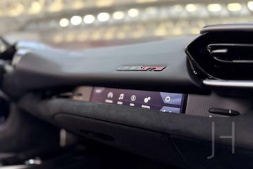 Ferrari 296 GTS — photo 10