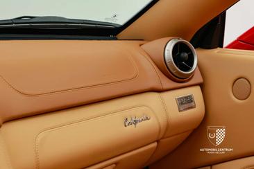 Ferrari California — photo 25