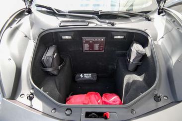 Ferrari 488 — photo 13