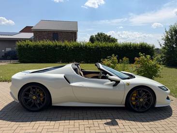 Ferrari 296 GTS — photo 6