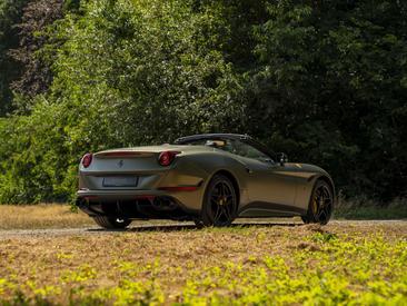 Ferrari California — photo 2