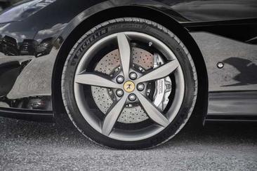 Ferrari Portofino — photo 12