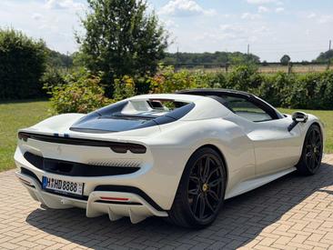 Ferrari 296 GTS — photo 12