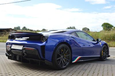 Ferrari 488 Pista