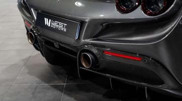 Ferrari F8 Tributo — photo 6