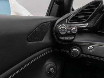 Ferrari 488 — photo 29