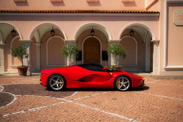 Ferrari LaFerrari — photo 5