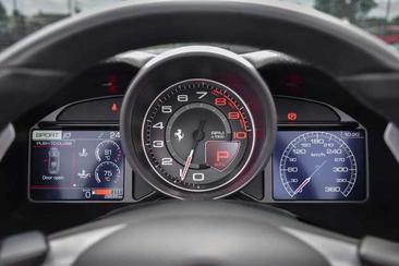Ferrari Portofino — photo 27