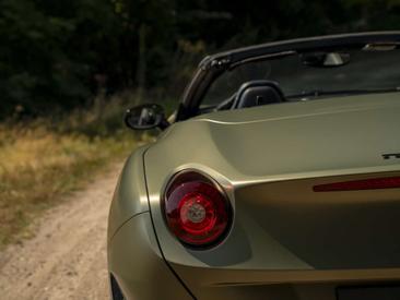 Ferrari California — photo 29
