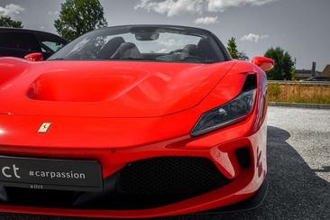 Ferrari F8 Spider — photo 10