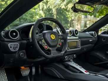Ferrari California — photo 40