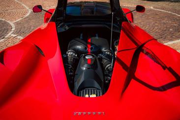 Ferrari LaFerrari — photo 14