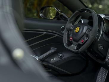 Ferrari California — photo 41