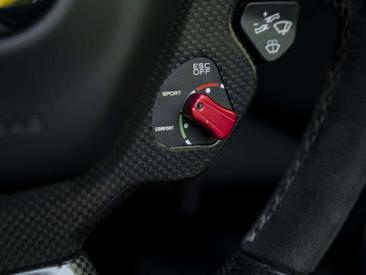 Ferrari California — photo 49