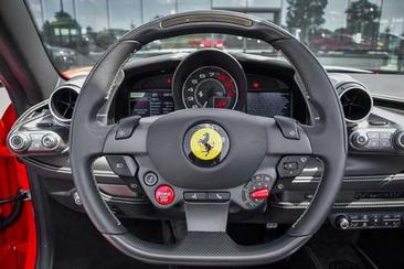 Ferrari F8 Spider — photo 20