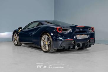 Ferrari 488 — photo 3