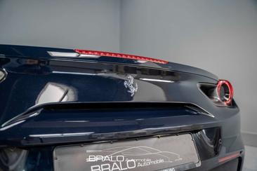 Ferrari 488 — photo 12