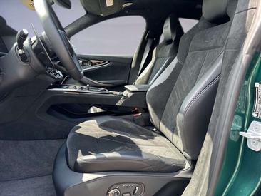 Aston Martin DBX S — photo 9