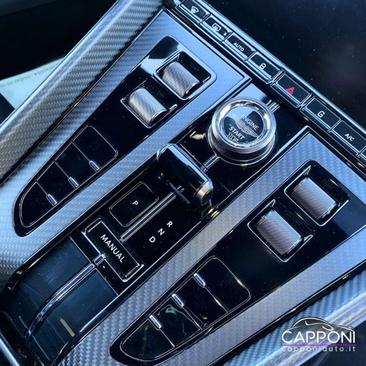 Aston Martin DB12 Coupé V8 — photo 14