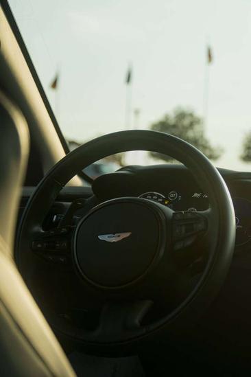 Aston Martin DBX DBX707 — photo 7