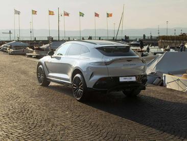 Aston Martin DBX DBX707 — photo 12