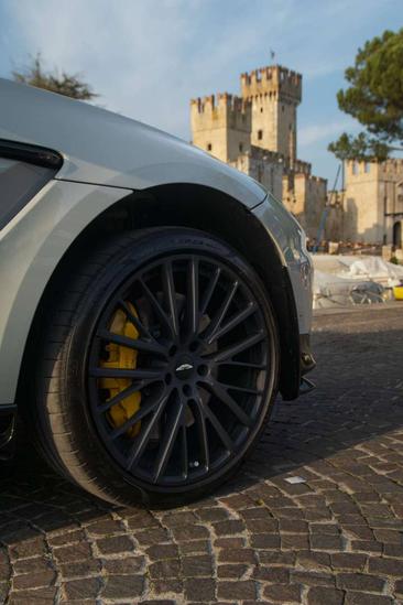 Aston Martin DBX DBX707 — photo 14
