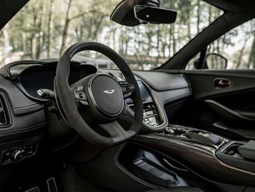 Aston Martin DBX 707 4.0 V8 — photo 7