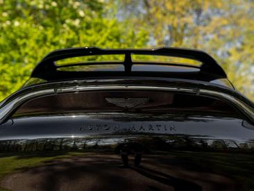 Aston Martin DBX 707 4.0 V8 — photo 24