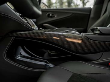 Aston Martin DBX 707 4.0 V8 — photo 40