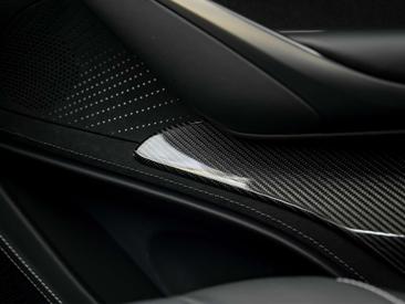 Aston Martin DBX 707 4.0 V8 — photo 42