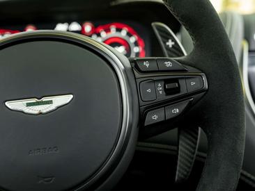 Aston Martin DBX 707 4.0 V8 — photo 46