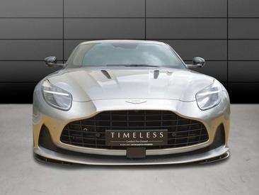 Aston Martin DB12 Coupé — photo 7