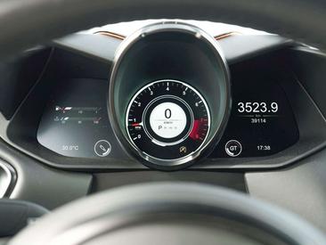 Aston Martin DBS Volante — photo 6