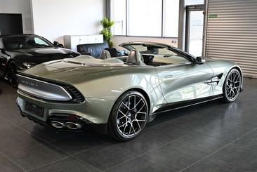 Aston Martin Vanquish Volante — photo 13