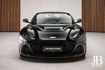 Aston Martin DBS V12 770 Ultimate Carbon Performance Seats — photo 4