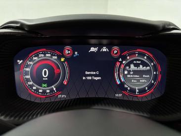 Aston Martin DBX 707 4.0 V8 — photo 23
