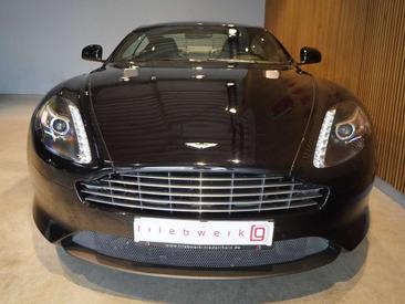 Aston Martin DB9 Coupe V12 6.0 — photo 17