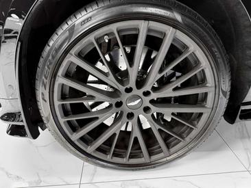 Aston Martin DBX 4.0 V8 707 Carbon — photo 19