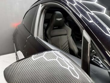 Aston Martin DBX 4.0 V8 707 Carbon — photo 20