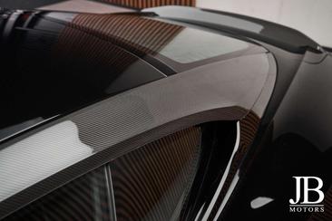 Aston Martin DBS V12 770 Ultimate Carbon Performance Seats — photo 16
