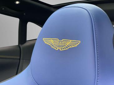 Aston Martin DBX 707 — photo 14