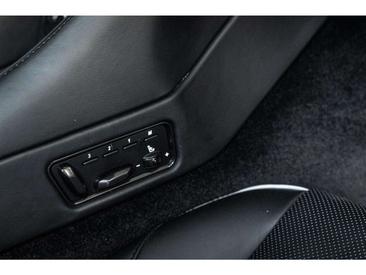 Aston Martin Vanquish V12 — photo 39