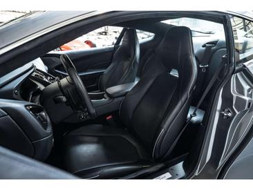 Aston Martin Vanquish V12 — photo 44