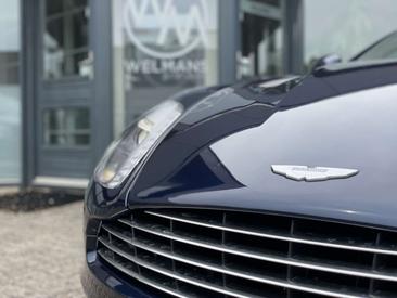 Aston Martin Vanquish 6.0 V12 Touchtronic — photo 9