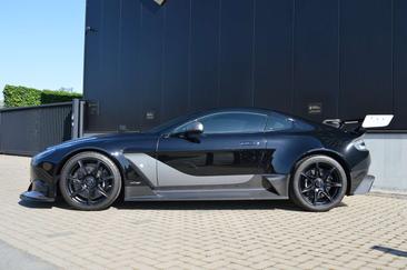 Aston Martin Vantage GT12 — photo 1
