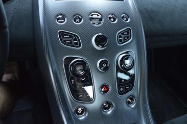 Aston Martin Vantage GT12 — photo 19