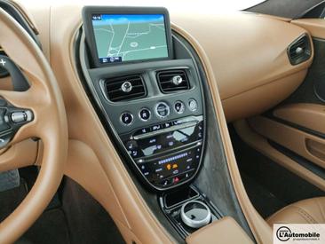 Aston Martin DB11 Coupé 5.2 V12 Auto — photo 8